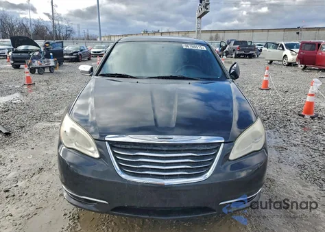 2011 Chrysler 200 Limited из США, поврежденный, VIN 1C3BC2FB4BN519292